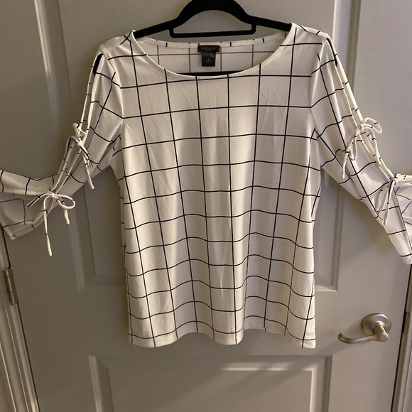 Ann Taylor - Picture 1 of 1